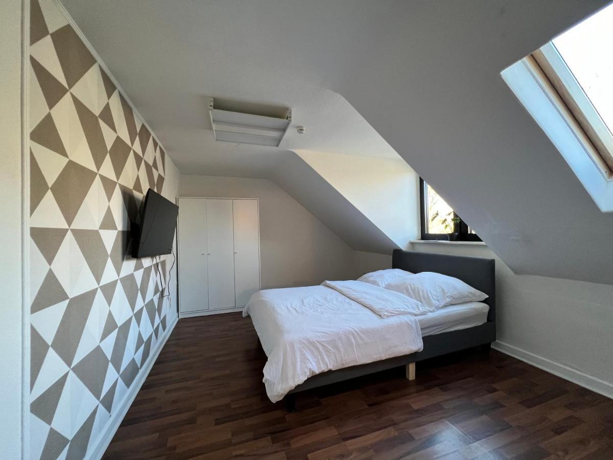 Moebliertes Wohnung Am Geroweiher Moenchengladbach Екстериор снимка
